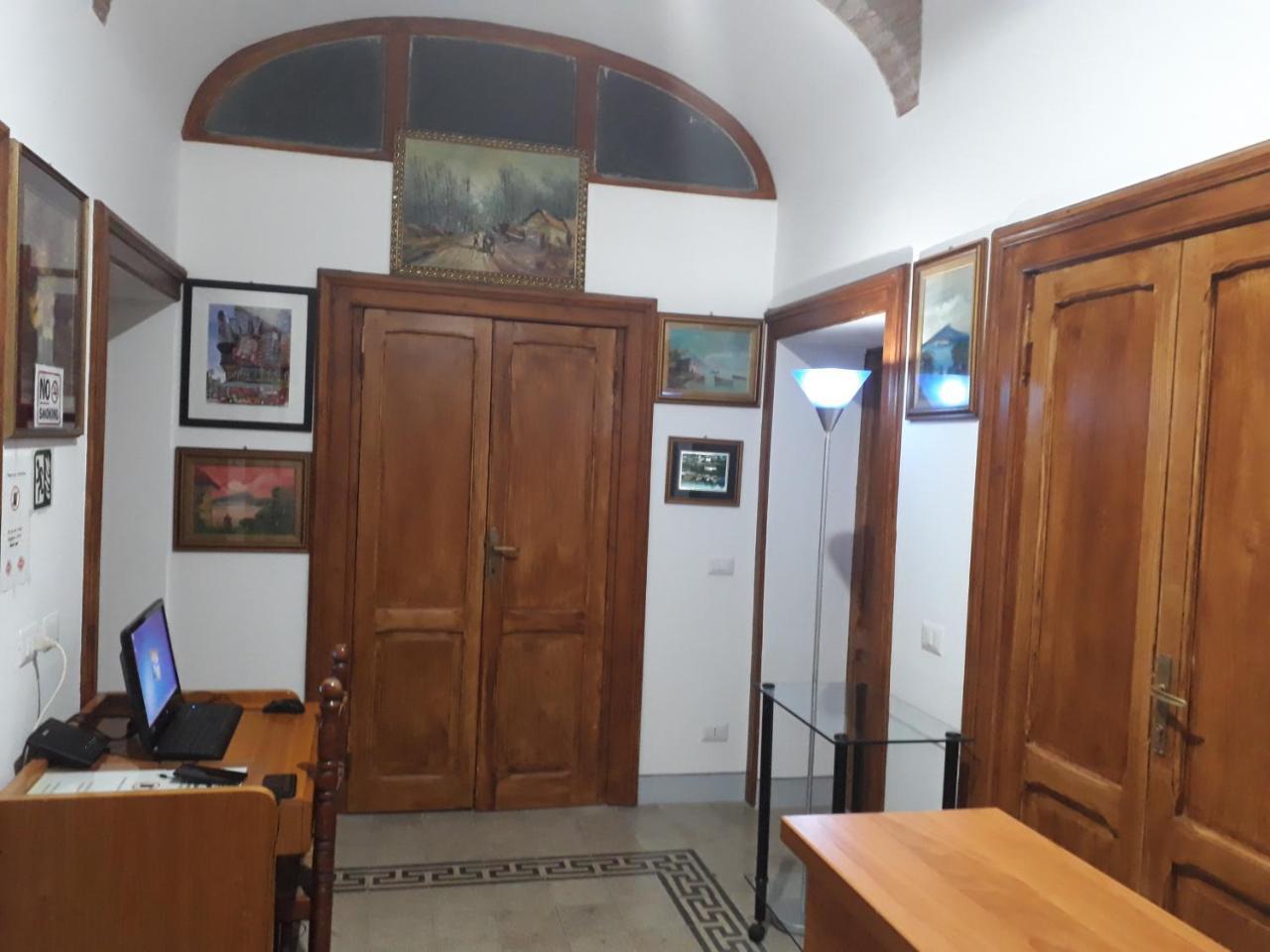 Soggiorno Emanuela Roma Dış mekan fotoğraf